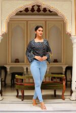 Yash Gallery Women 1453YKBLACK Classic (pack of 1) - Image 3