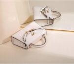 mothgel Women Top-handle-handbags Leather bag (pack of 1) - Image 4