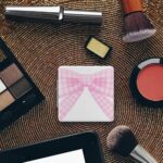 Cute Magnifying Mirror, 1X/2X Square Foldable Mirror, Pu Leather Portable Holiday Essentials Mirrors, Travel Essentials Small Mirrors, Gadgets for Women, Gifts for Teenage Girls - Image 4